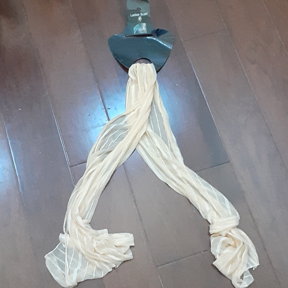 Ladies Scarf